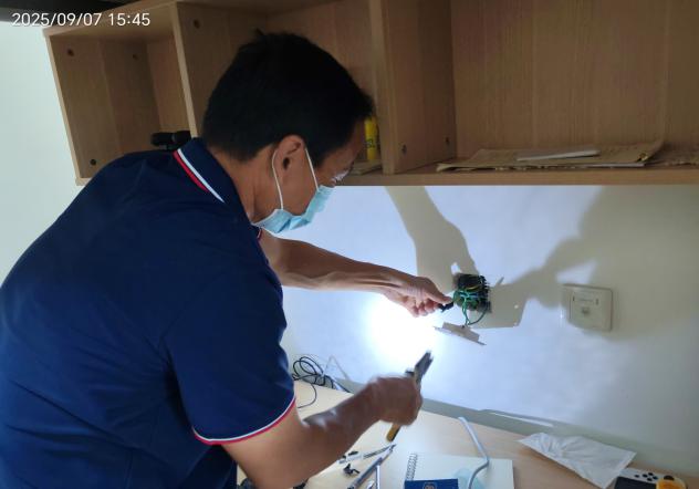 93781875bc468165837c34771f5cf524